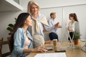 Leia mais sobre o artigo Desafios para a convivência entre gerações no ambiente de trabalho